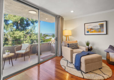 16012 Moorpark St #301A