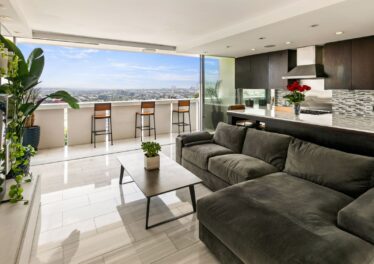 8787 Shoreham Dr #908