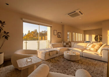 928 N Croft Ave #304