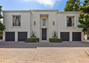 211 S Rockingham Ave