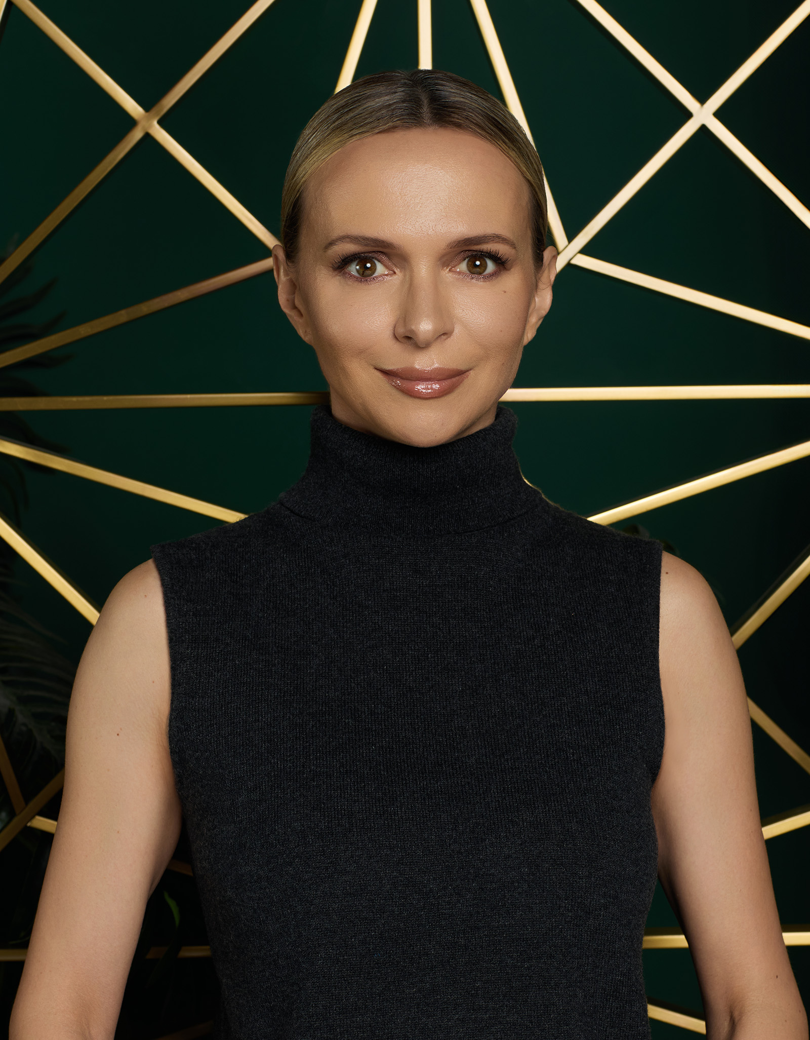 Agent - Anastasia Goldman