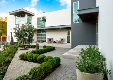 2651 Nichols Canyon Rd