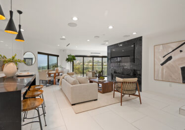 7141 Woodrow Wilson Dr