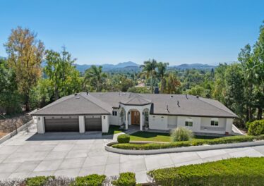 603 Lone Oak Dr