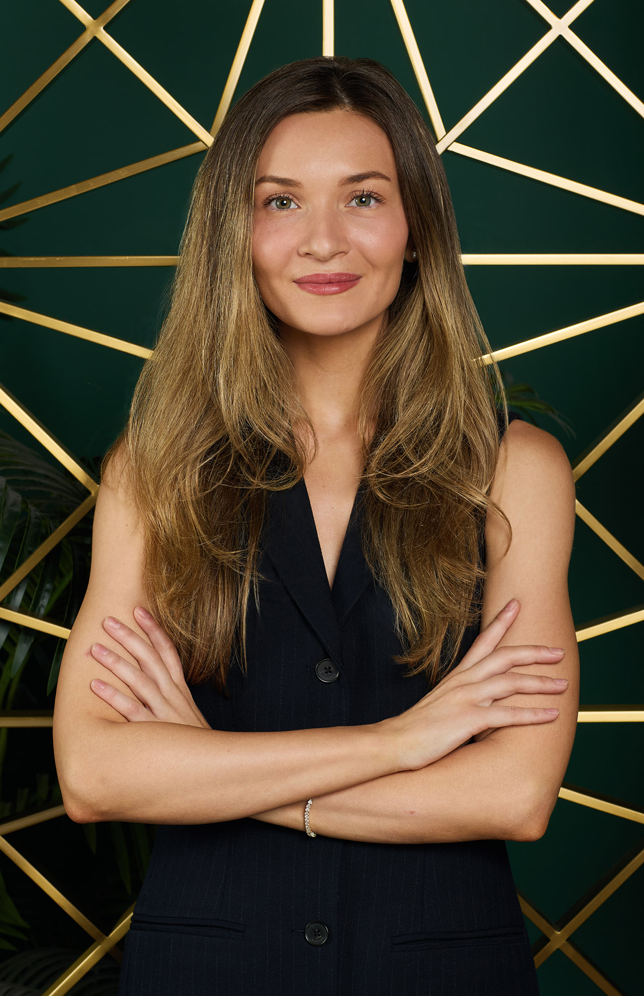 Agent - Ashley Schweikert