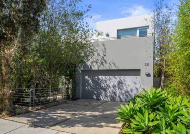 521 Marine St