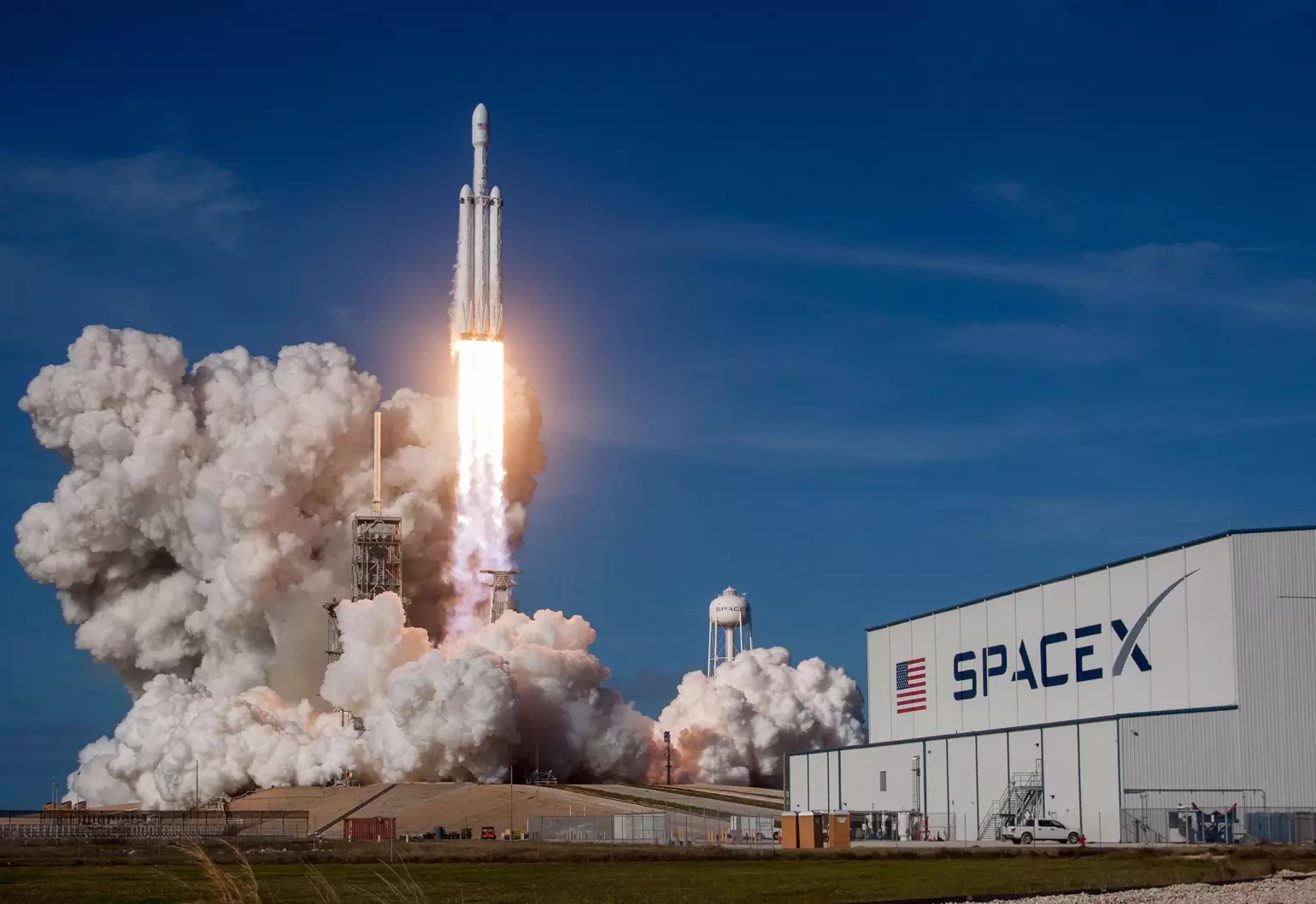 The Next Wave of Southern California Luxury Buyers: How SpaceX Wealth Is Reshaping the Housing Market