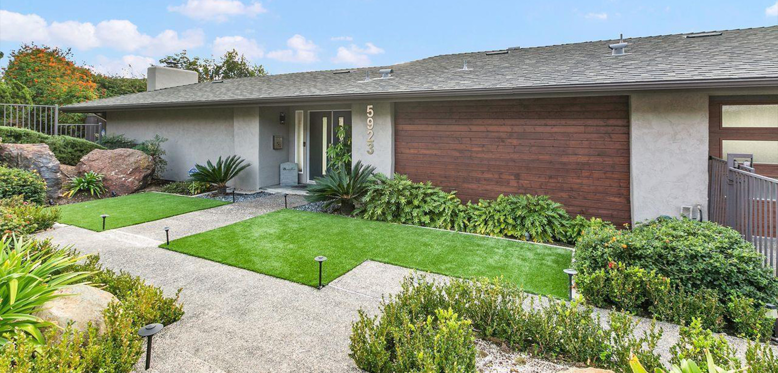 San Diego home entry with manicured landscaping and a clean, welcoming approach