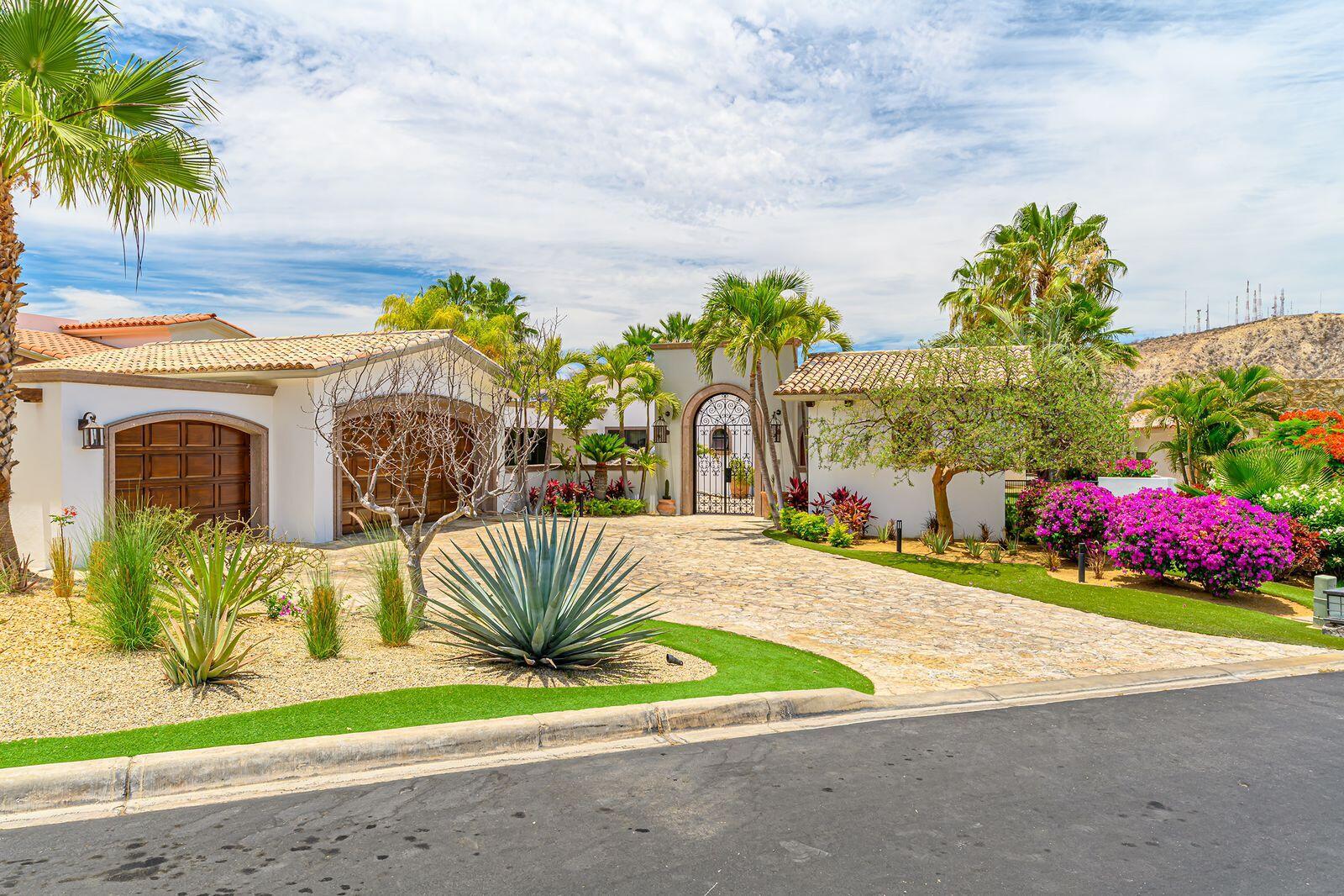 house in Cabo for sale