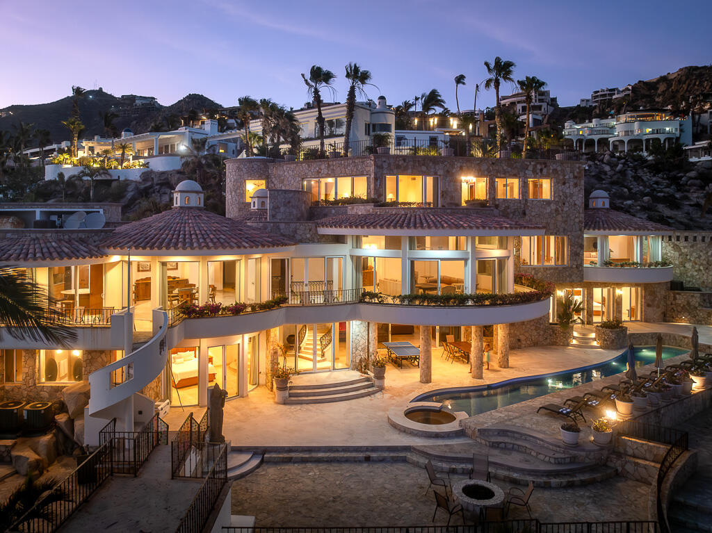 luxury real estate cabo