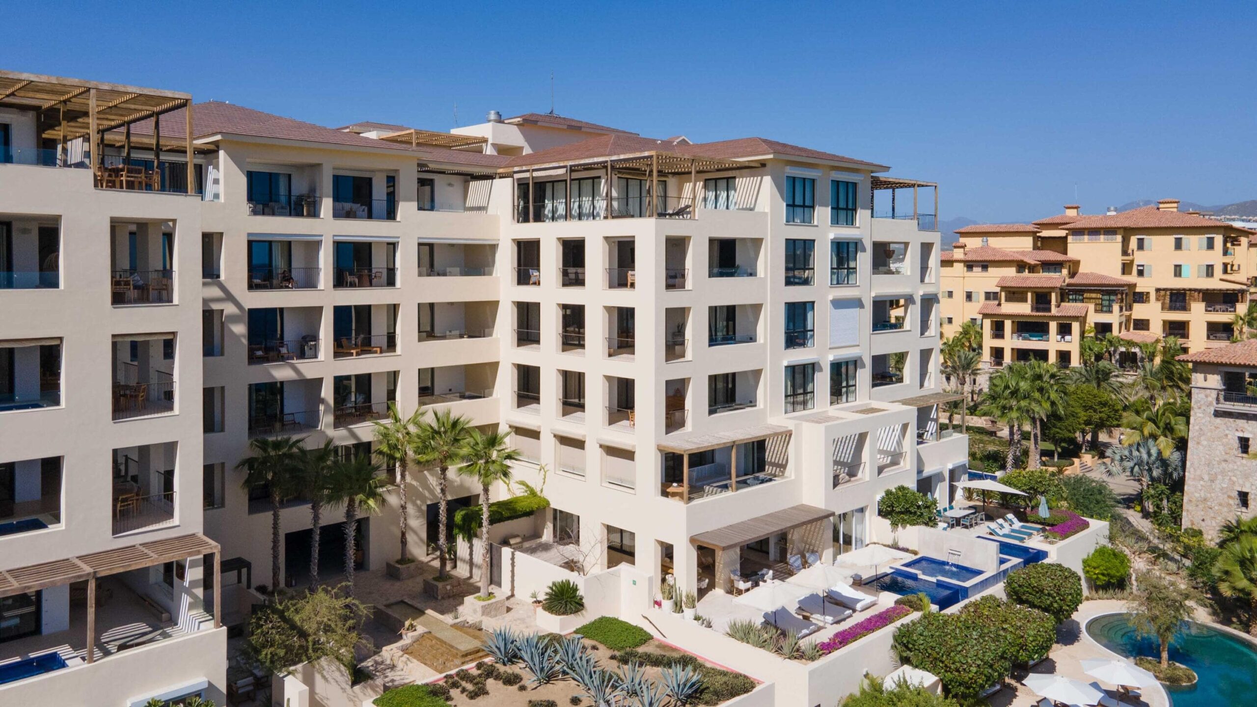 Luxury Condos in Cabo