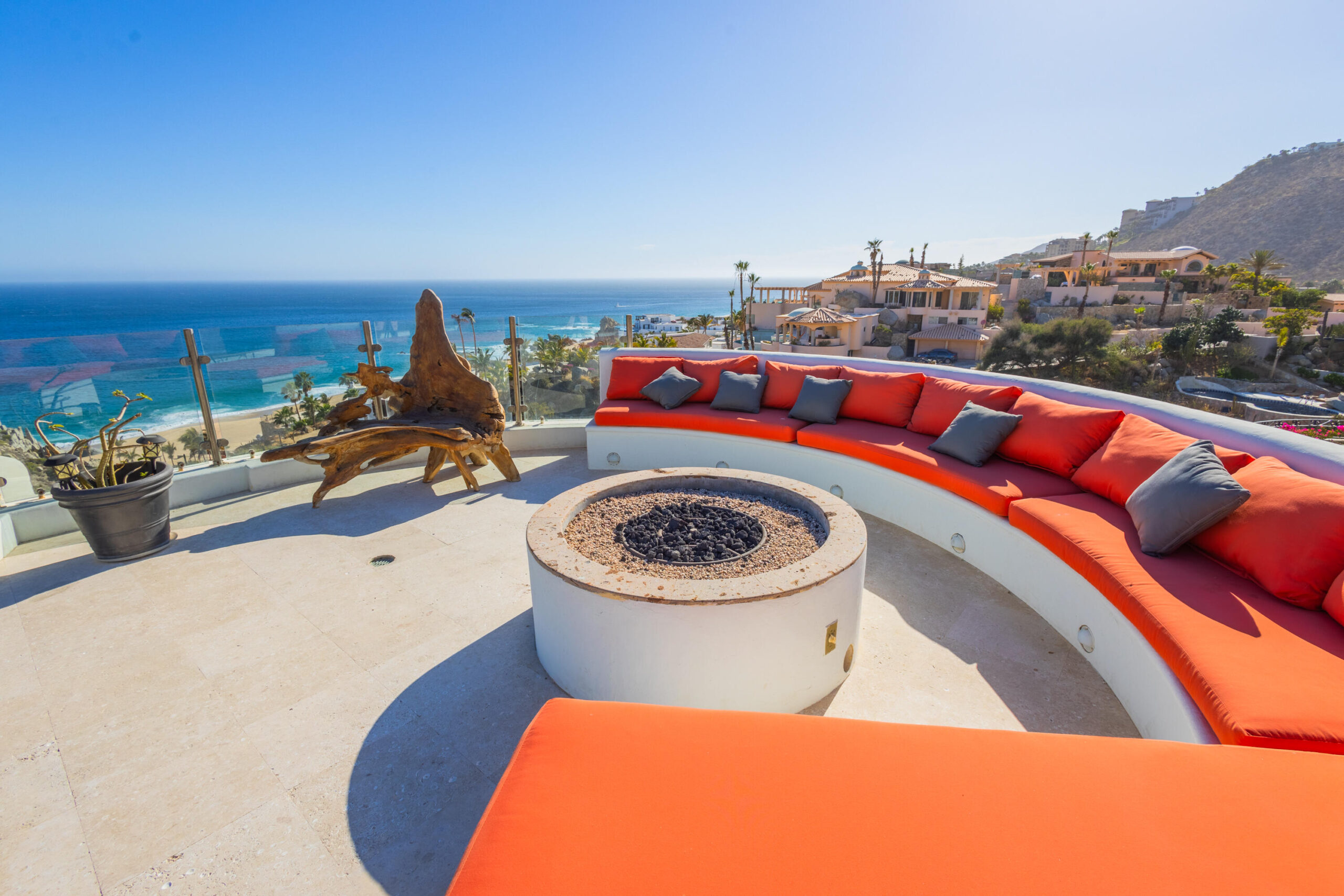 Beachfront homes in Cabo