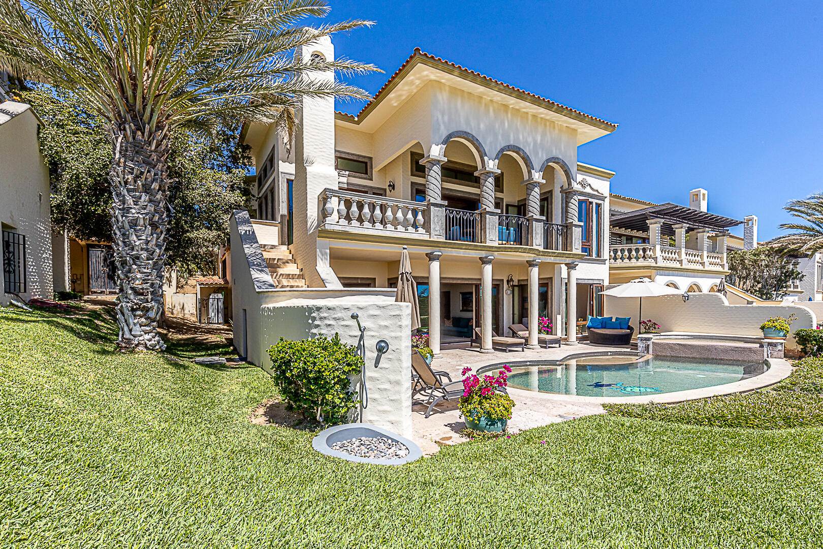 Cabo eco friendly homes