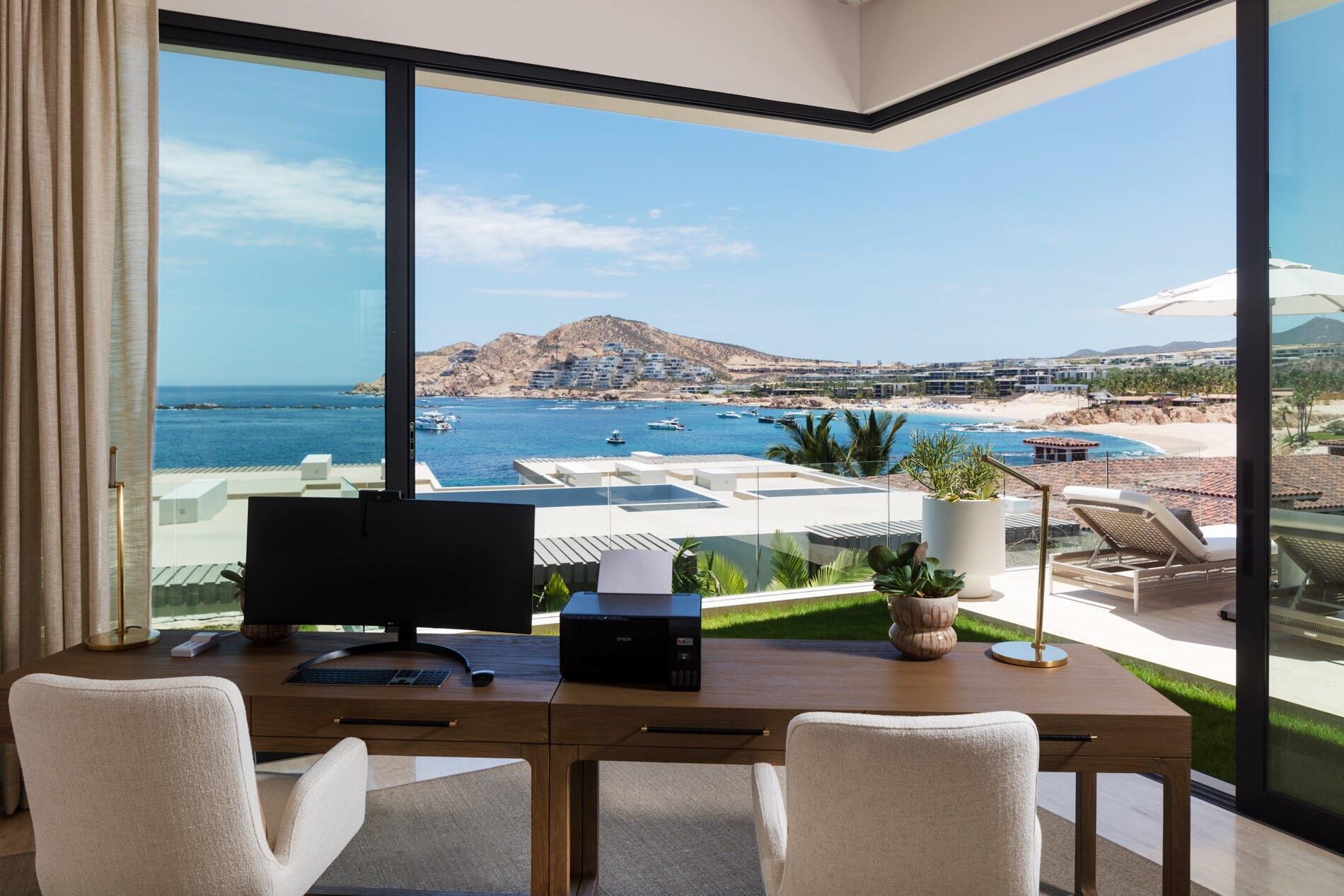 Cabo remote living