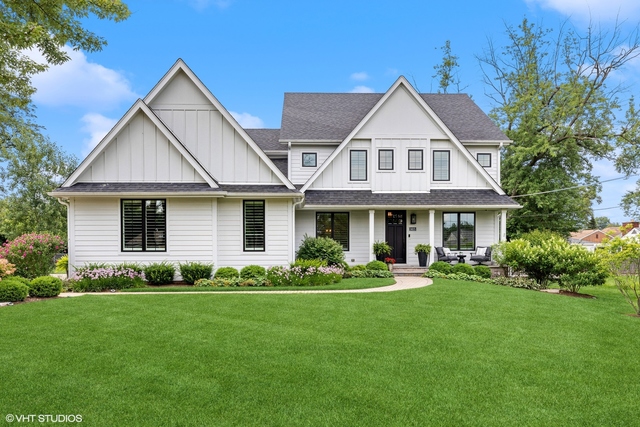 Western Springs Illinois home for sale on a quiet residential street
