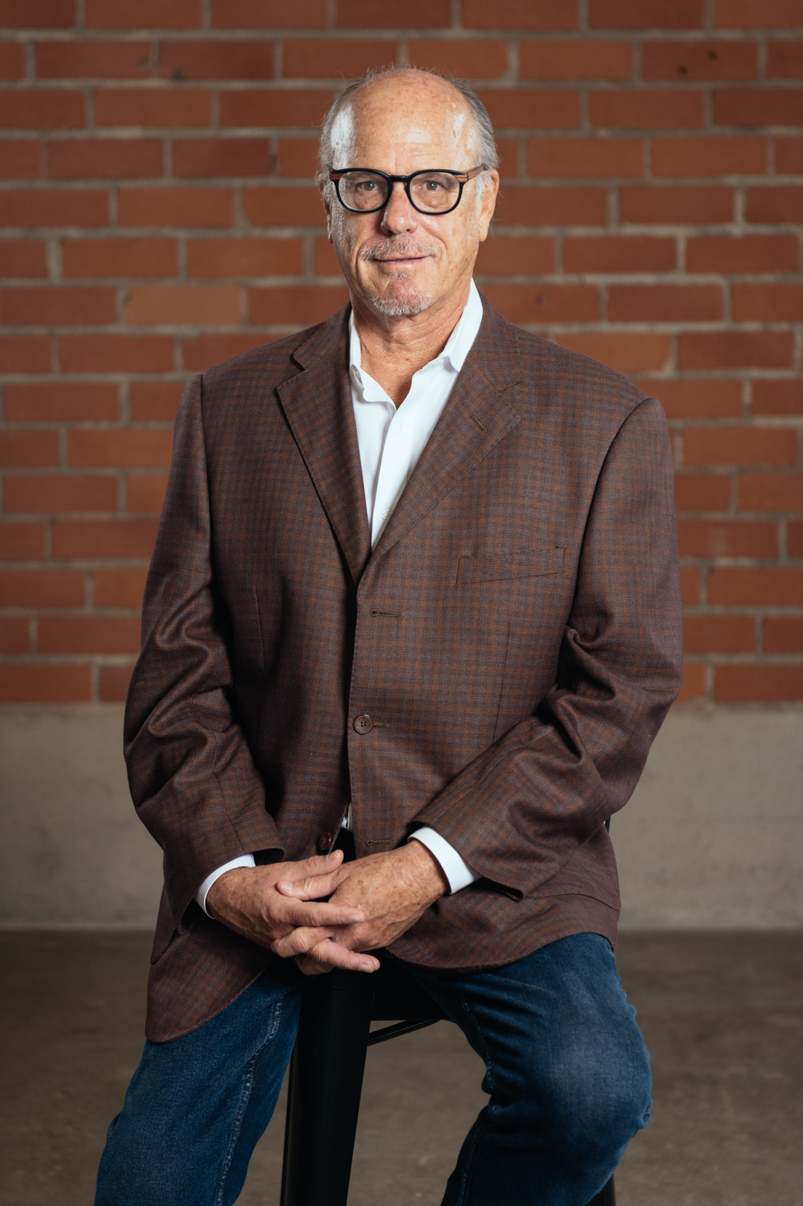 L\WA Lee & Associates