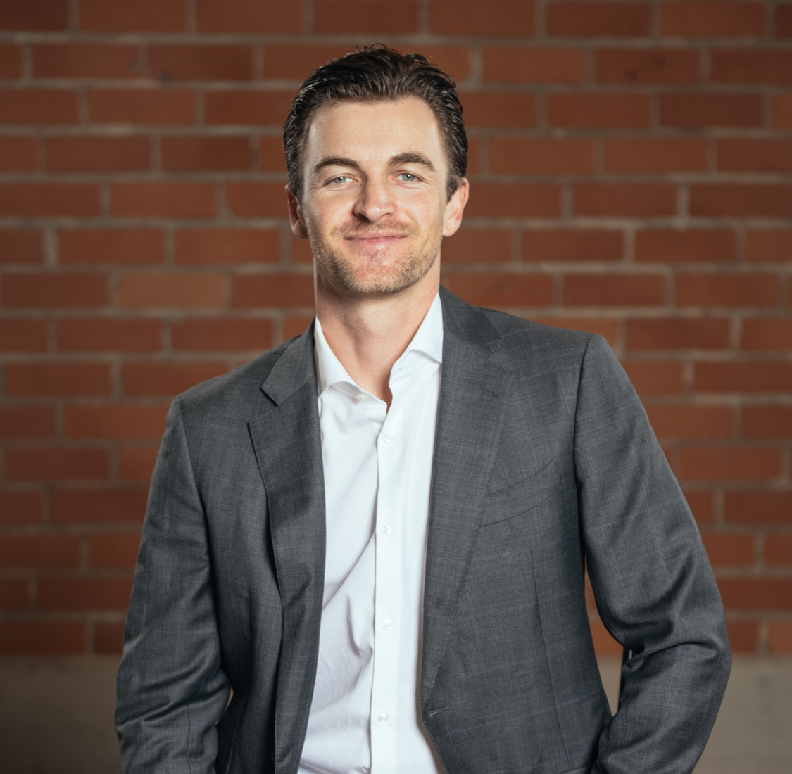 L\WA Lee & Associates