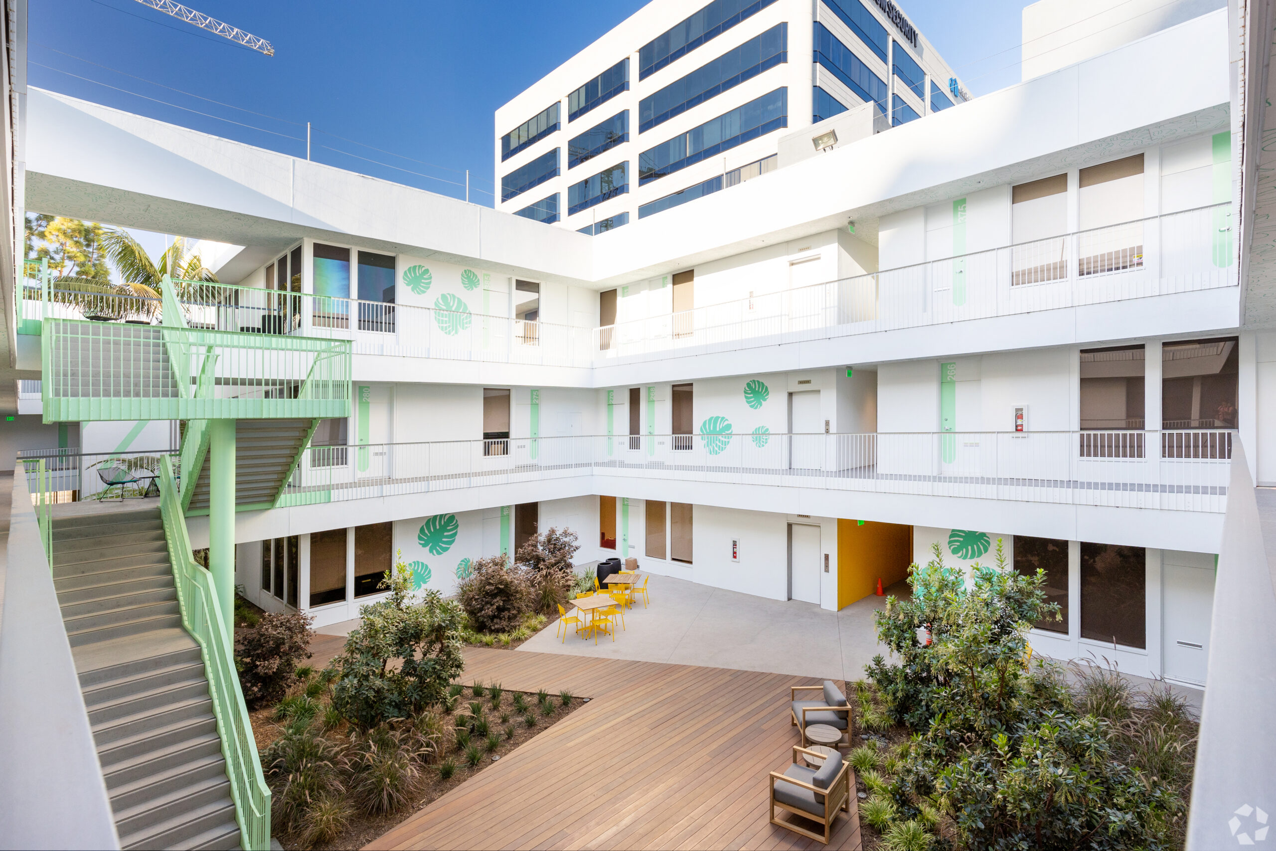 11340 Olympic Blvd - Lee West LA