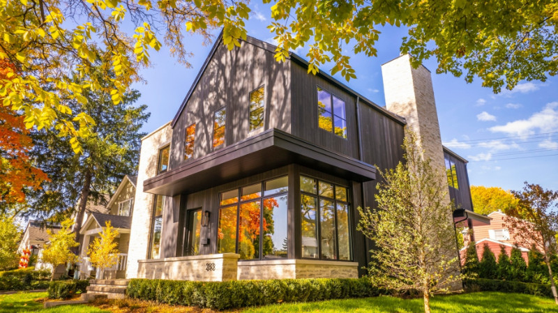New Birmingham contemporary home