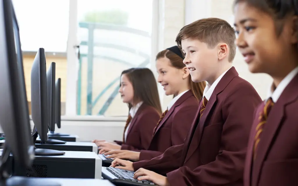 A Guide to Private School Options for Families Moving to Oakland County