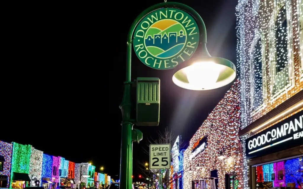 A Guide to Downtown Rochester, Michigan: Historic Streets, Local Eats, and Life Worth Living