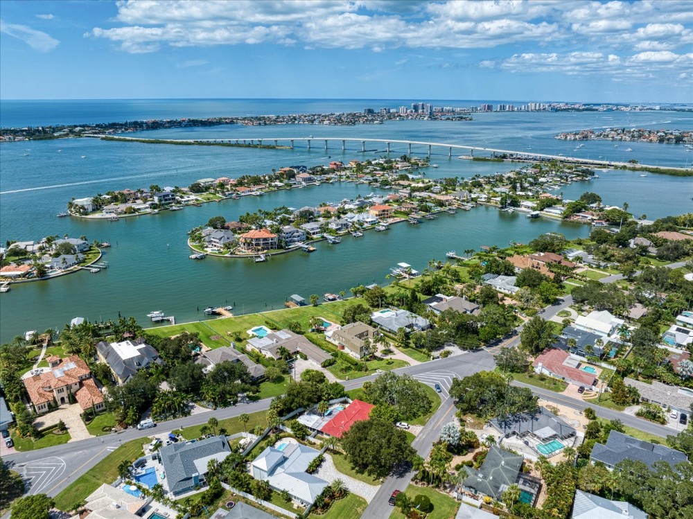 Harbor Bluffs