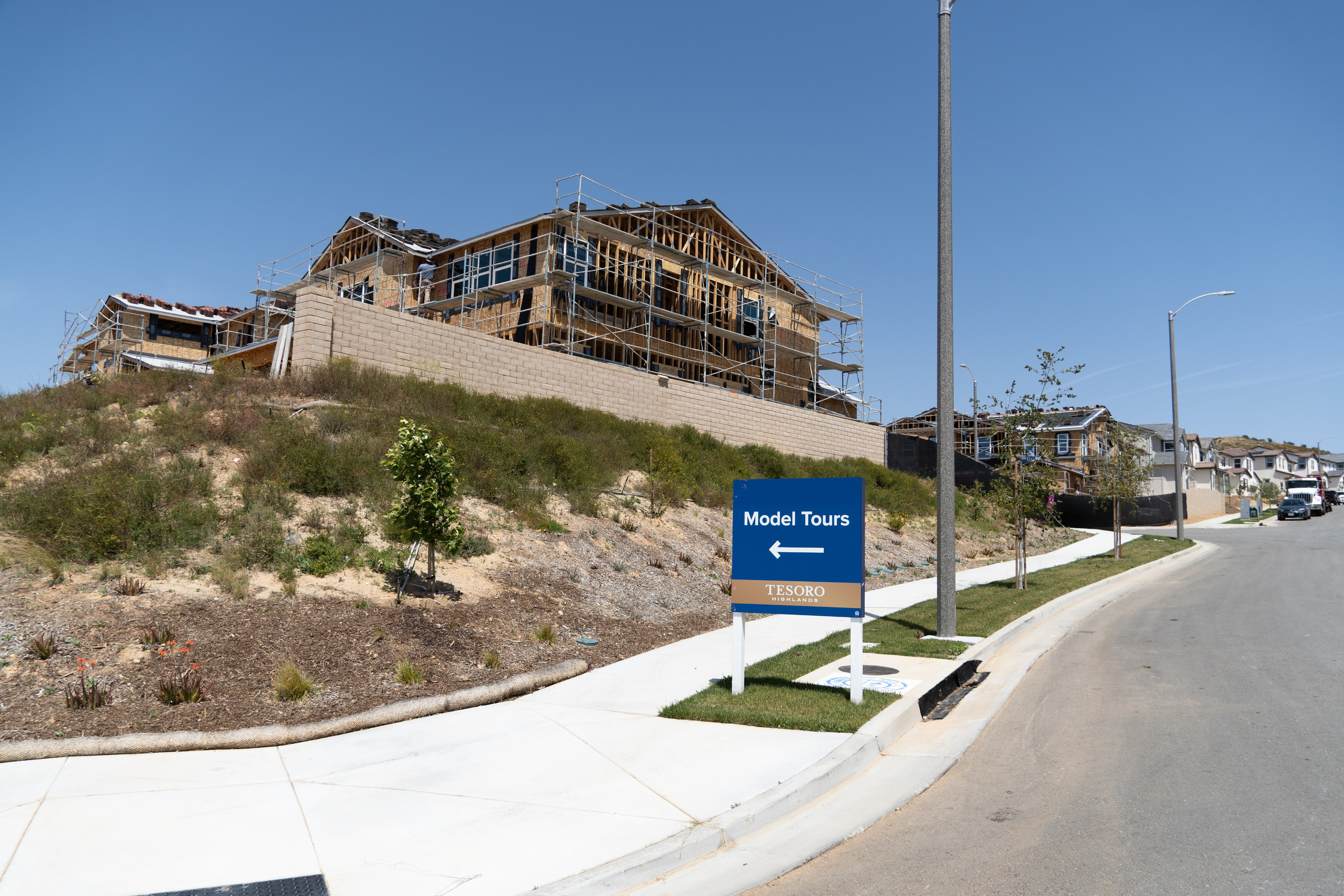 Tesoro Highlands