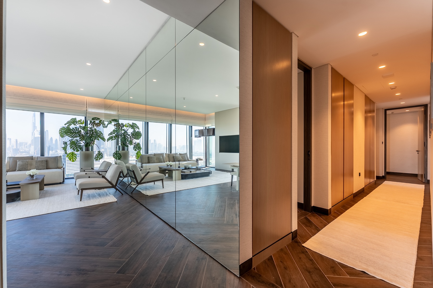 ZA’ABEEL FIRST | 3BR Residence | Burj Khalifa & Park Views Slide Image