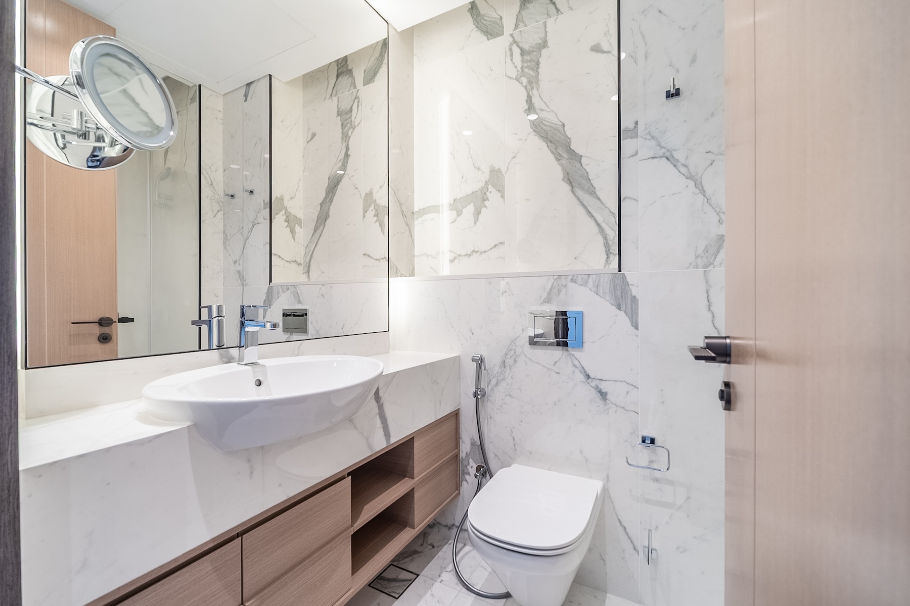 ZA’ABEEL FIRST | 3BR Residence | Burj Khalifa & Park Views Slide Image