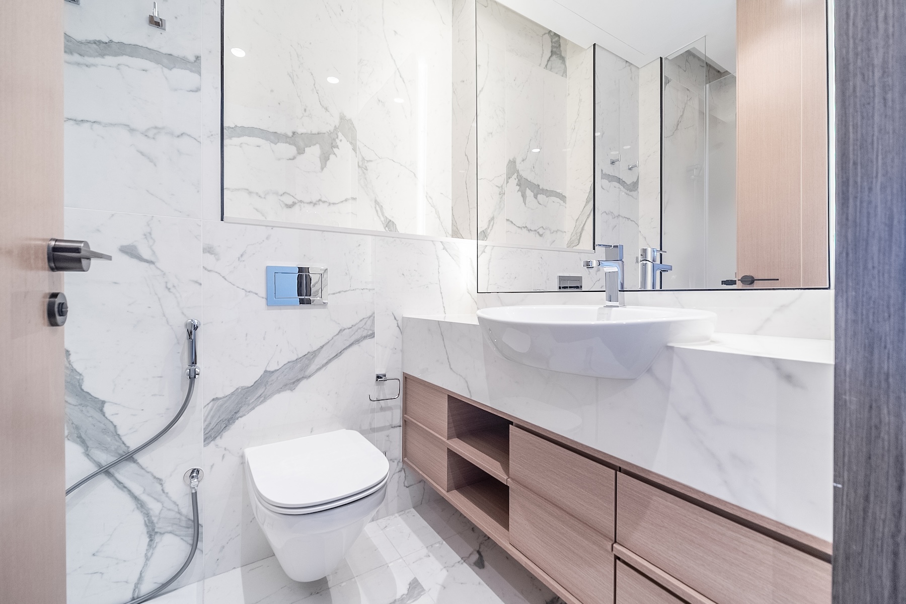 ZA’ABEEL FIRST | 3BR Residence | Burj Khalifa & Park Views Slide Image