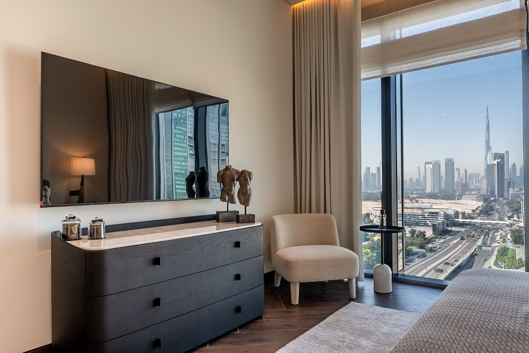 ZA’ABEEL FIRST | 3BR Residence | Burj Khalifa & Park Views Slide Image
