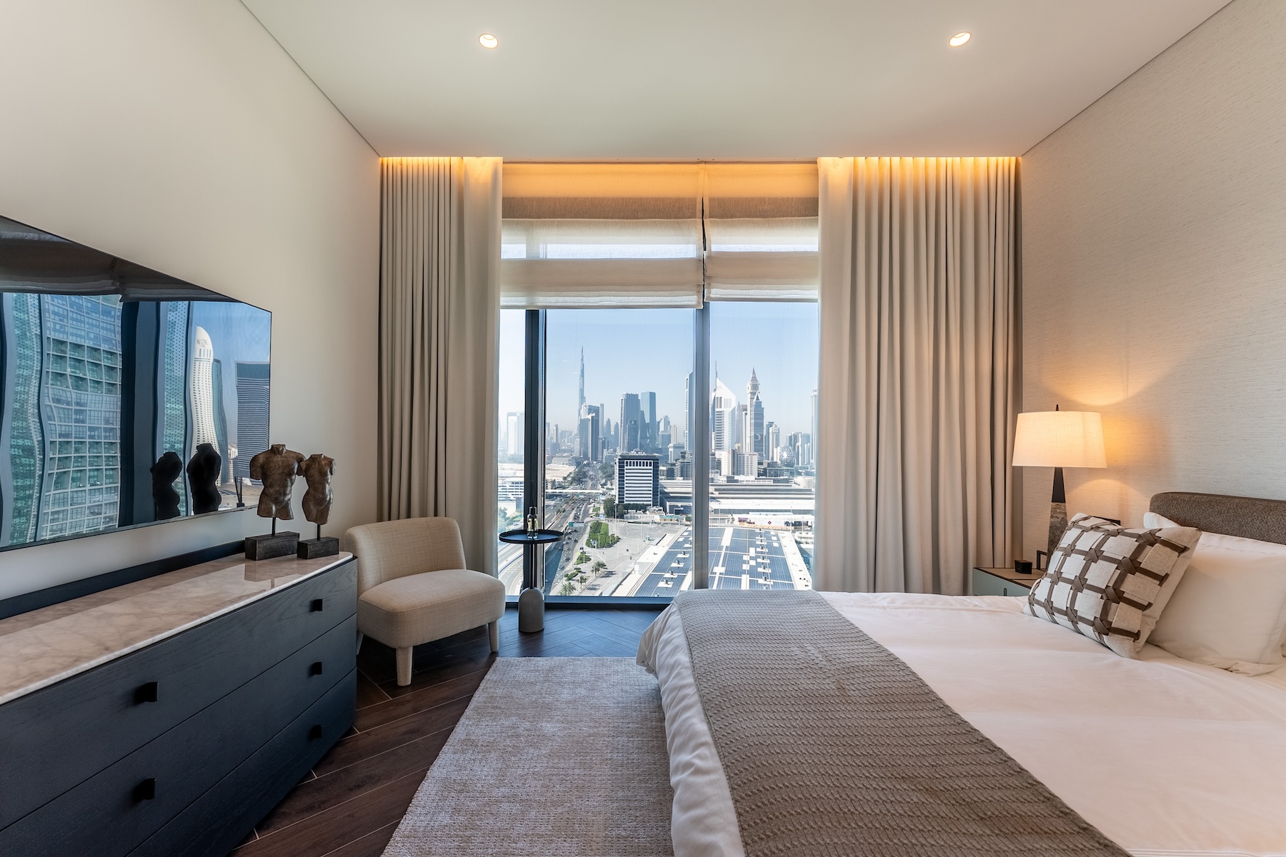 ZA’ABEEL FIRST | 3BR Residence | Burj Khalifa & Park Views Slide Image