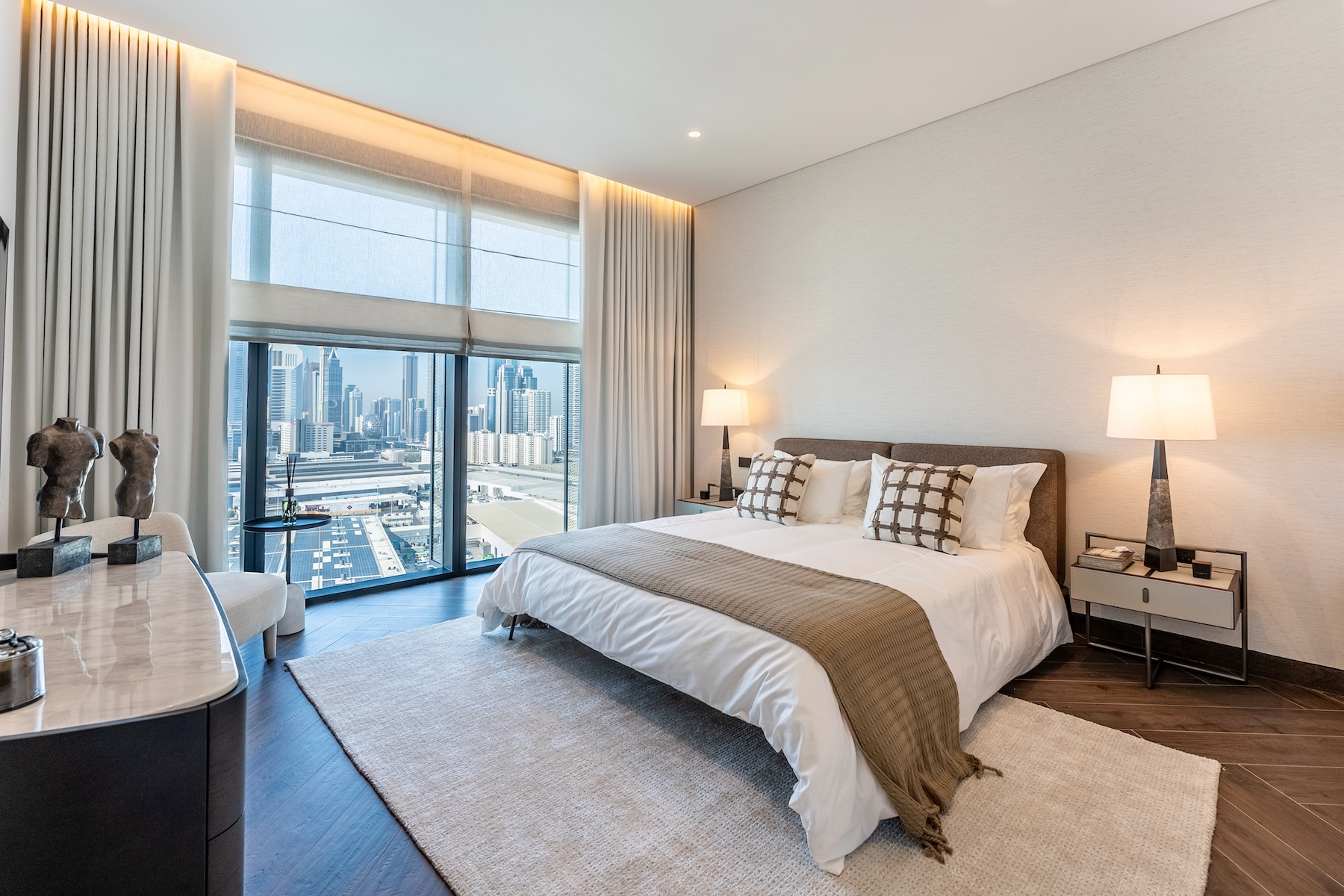 ZA’ABEEL FIRST | 3BR Residence | Burj Khalifa & Park Views Slide Image