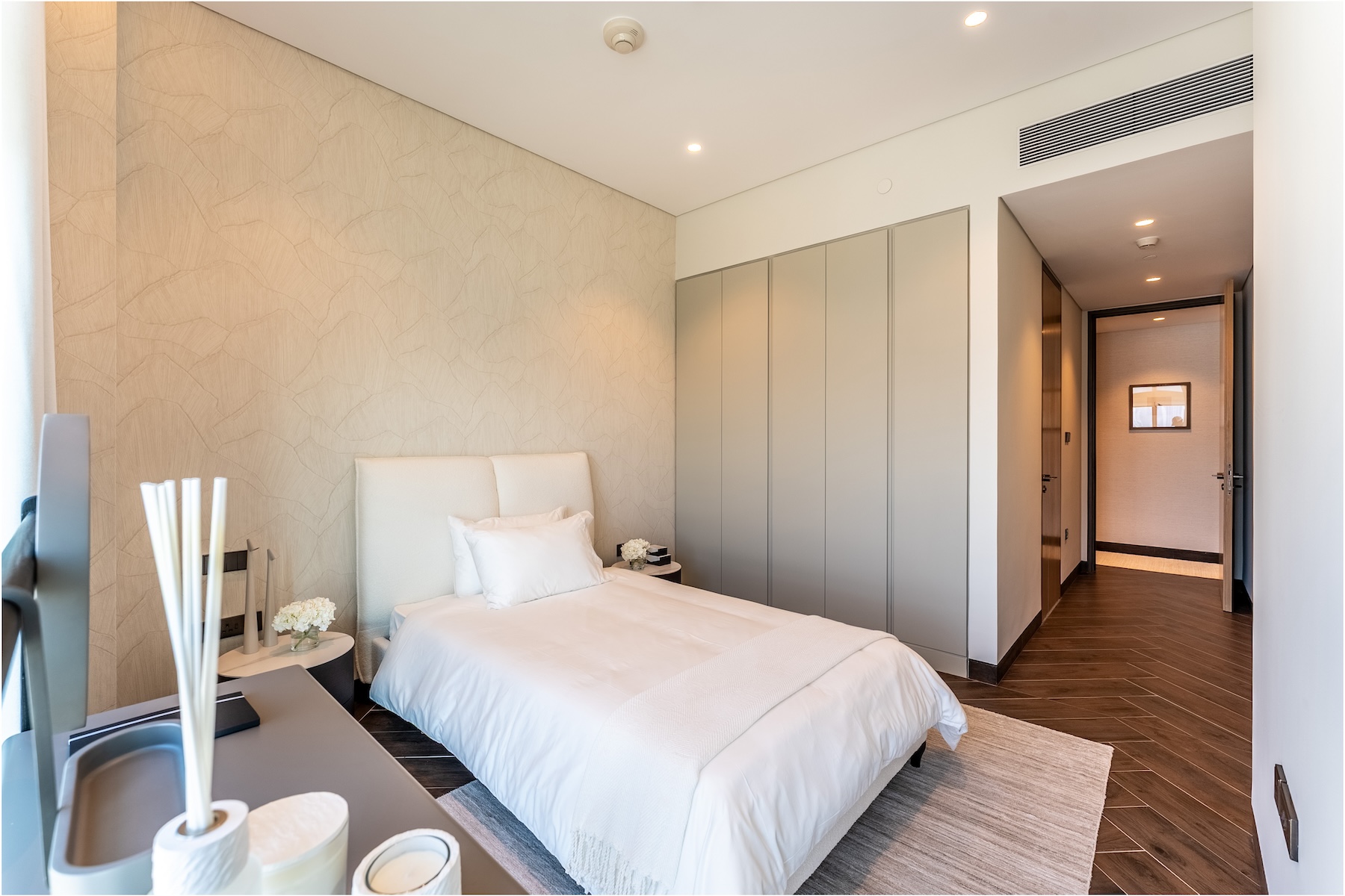 ZA’ABEEL FIRST | 3BR Residence | Burj Khalifa & Park Views Slide Image