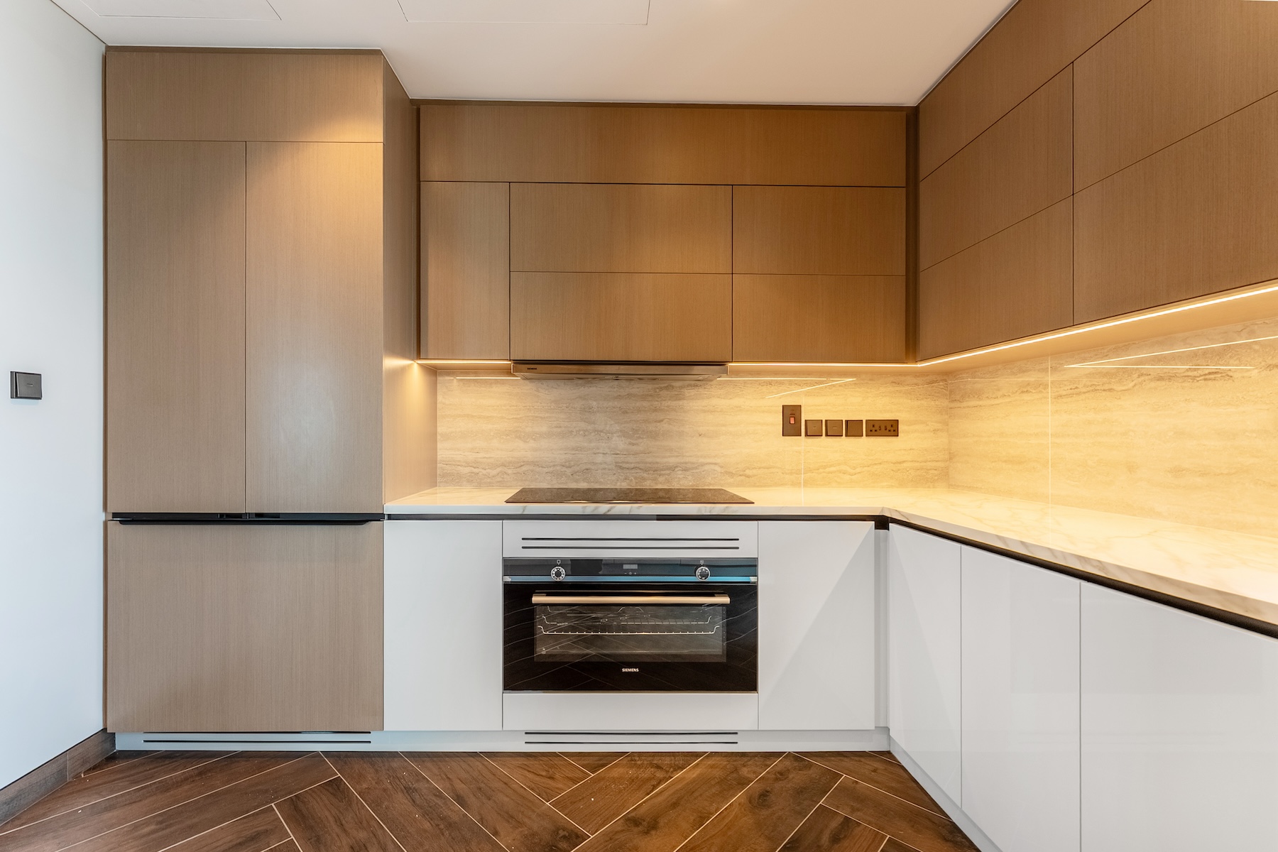 ZA’ABEEL FIRST | 3BR Residence | Burj Khalifa & Park Views Slide Image