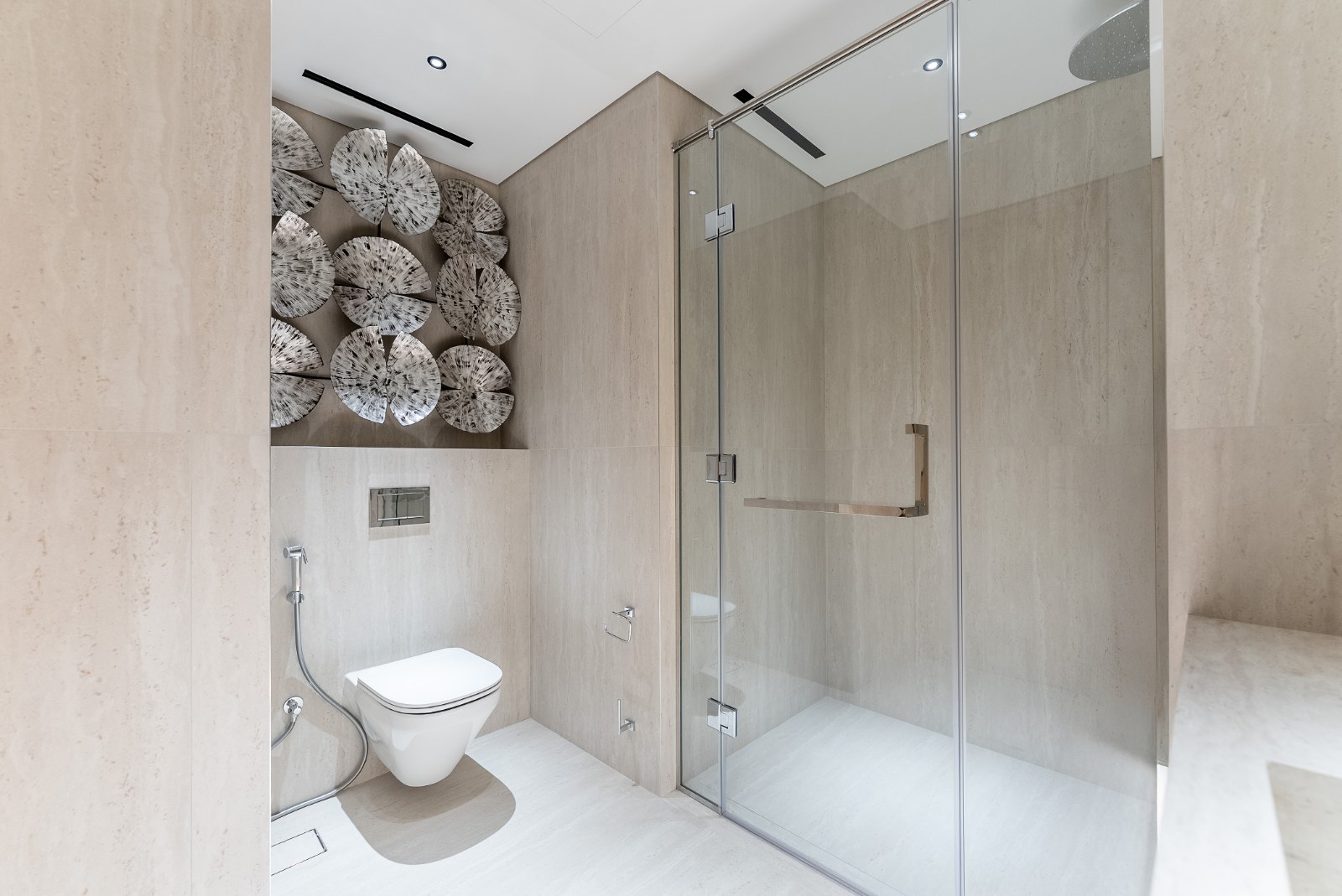 ZA’ABEEL FIRST | Bespoke 3BR Duplex | Exclusive Landmark Residence Slide Image