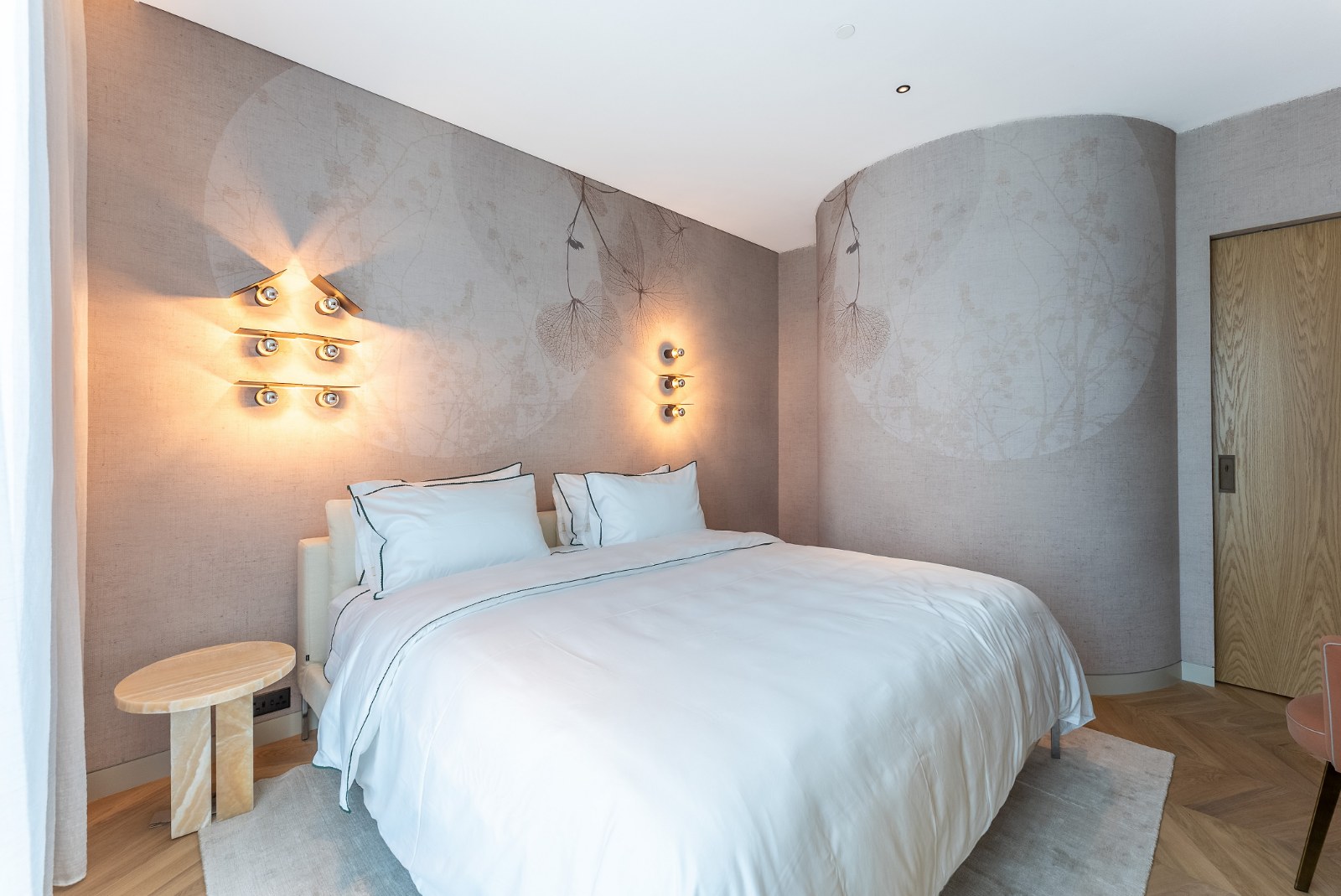 ZA’ABEEL FIRST | Bespoke 3BR Duplex | Exclusive Landmark Residence Slide Image