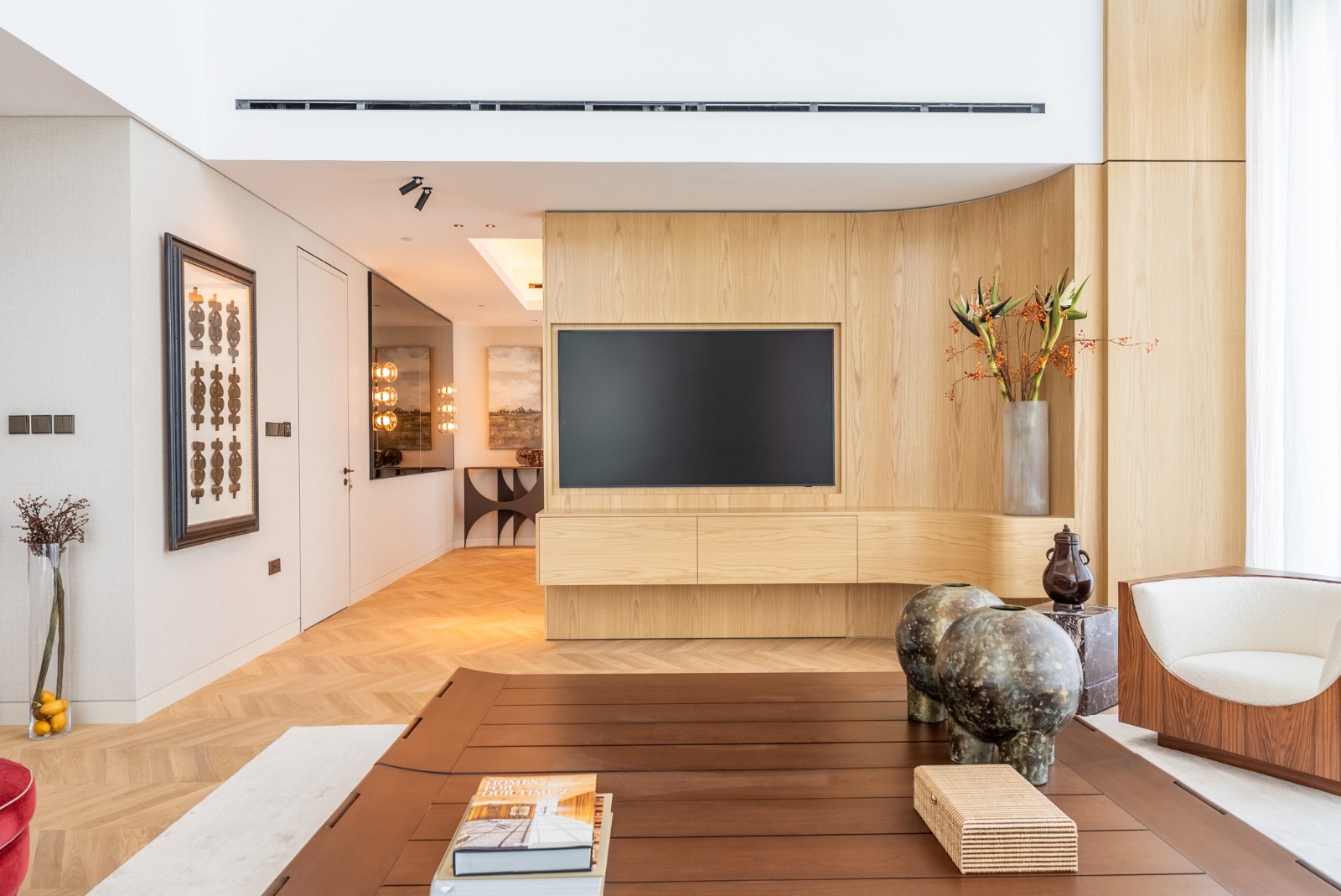 ZA’ABEEL FIRST | Bespoke 3BR Duplex | Exclusive Landmark Residence Slide Image