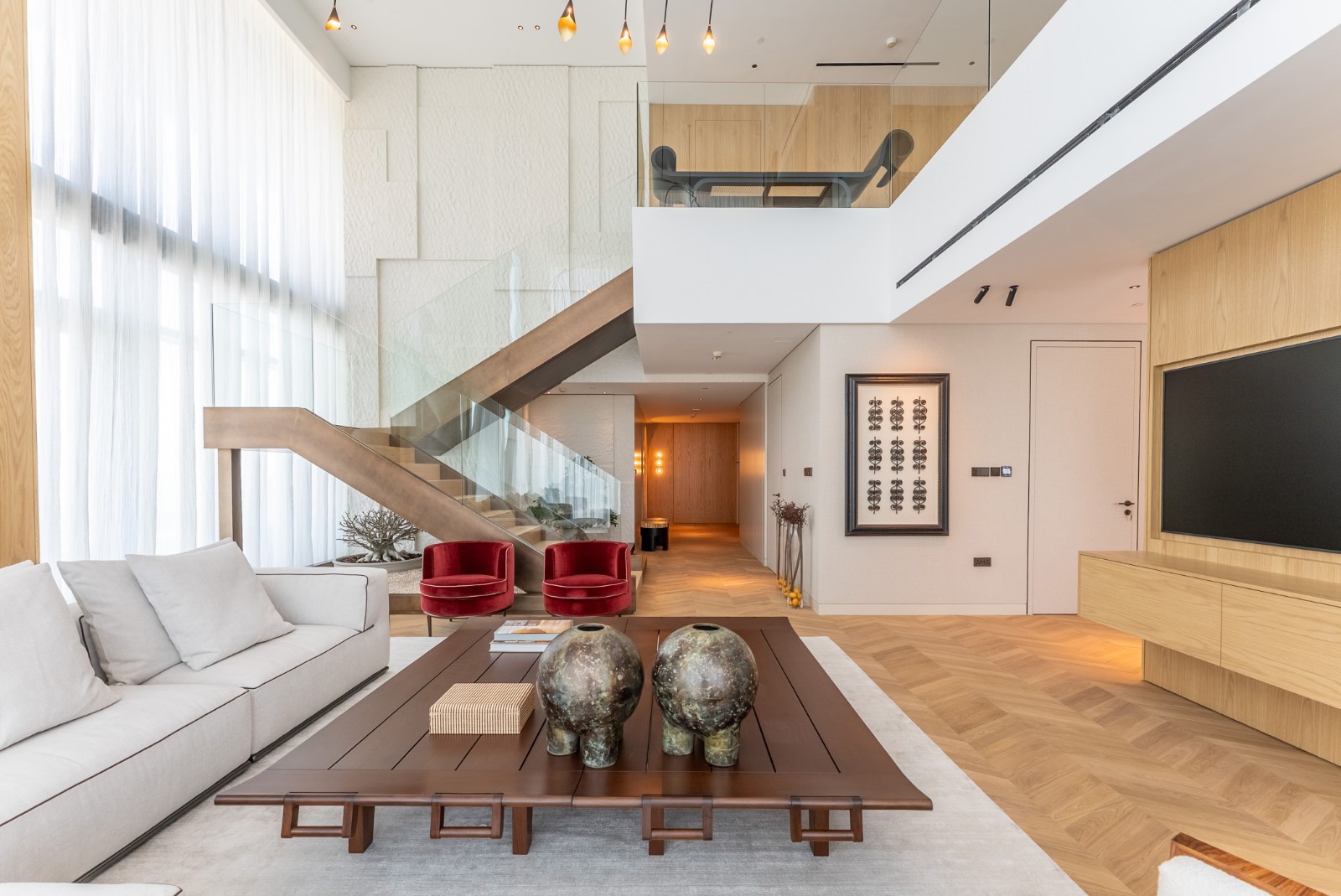 ZA’ABEEL FIRST | Bespoke 3BR Duplex | Exclusive Landmark Residence Slide Image