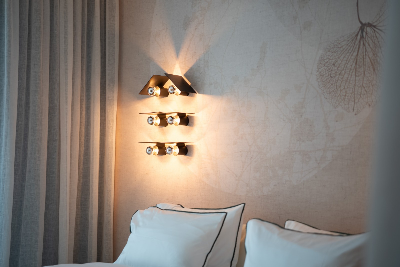 ZA’ABEEL FIRST | Bespoke 3BR Duplex | Exclusive Landmark Residence Slide Image