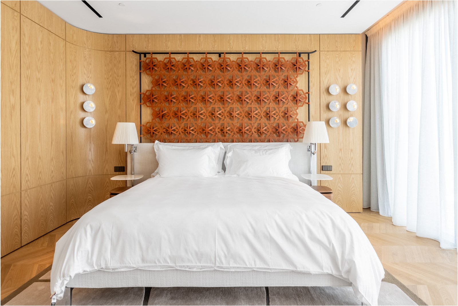 ZA’ABEEL FIRST | Bespoke 3BR Duplex | Exclusive Landmark Residence Slide Image