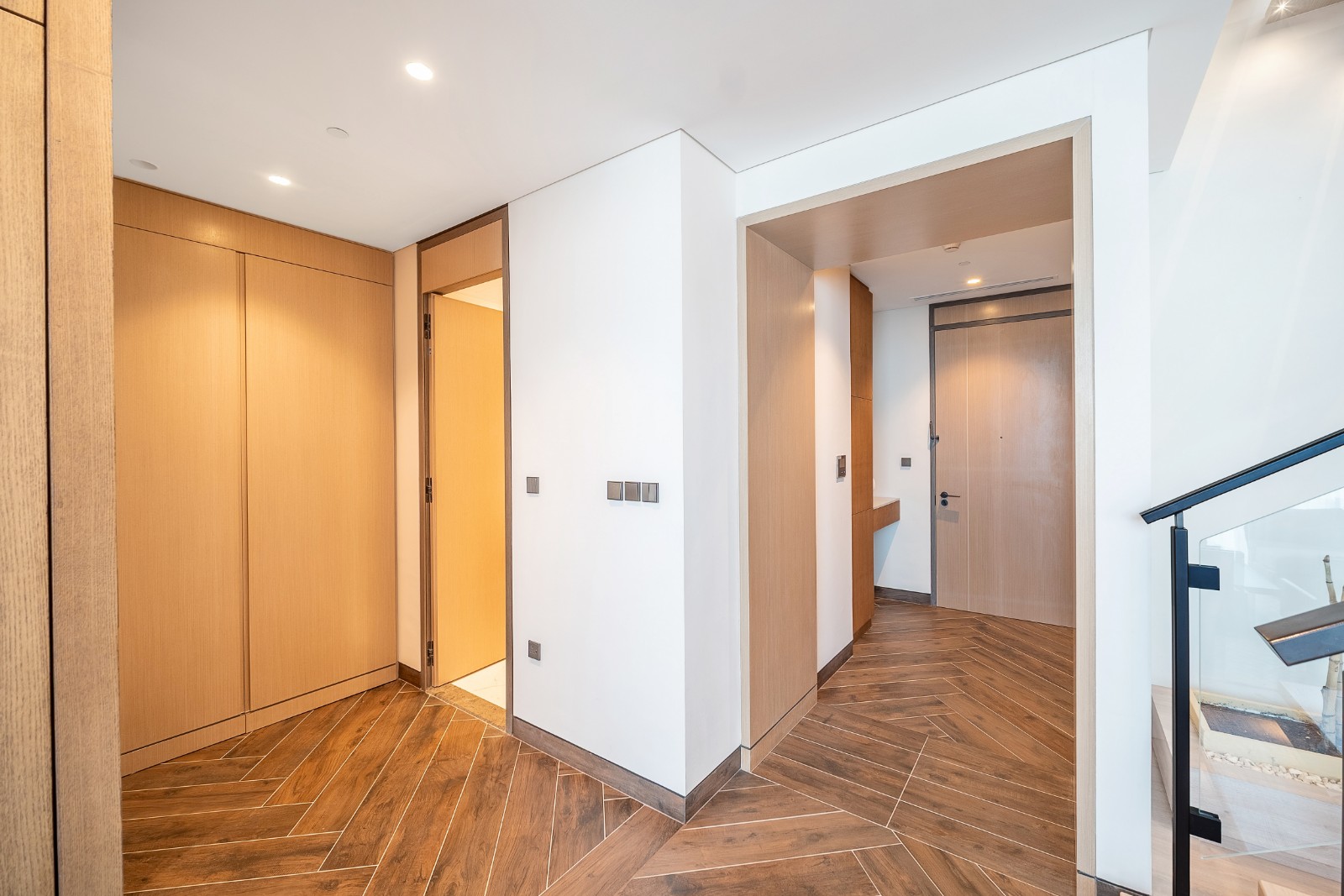 ZA’ABEEL FIRST | 2BR Duplex | Park & Dubai Frame Views Slide Image