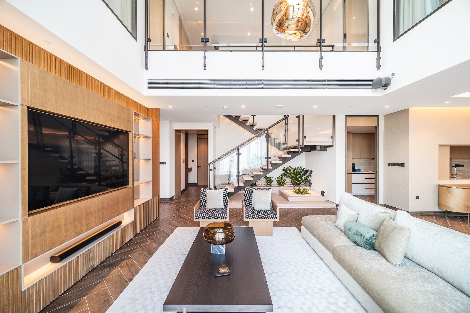 ZA’ABEEL FIRST | 2BR Duplex | Park & Dubai Frame Views Slide Image