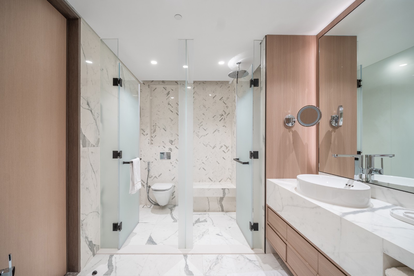 ZA’ABEEL FIRST | 2BR Duplex | Park & Dubai Frame Views Slide Image