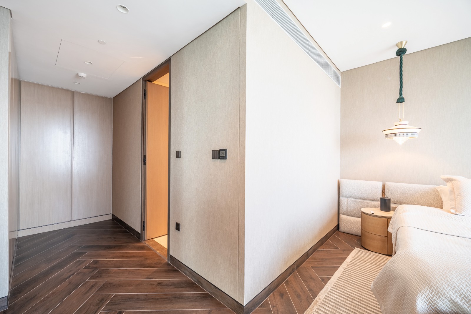 ZA’ABEEL FIRST | 2BR Duplex | Park & Dubai Frame Views Slide Image