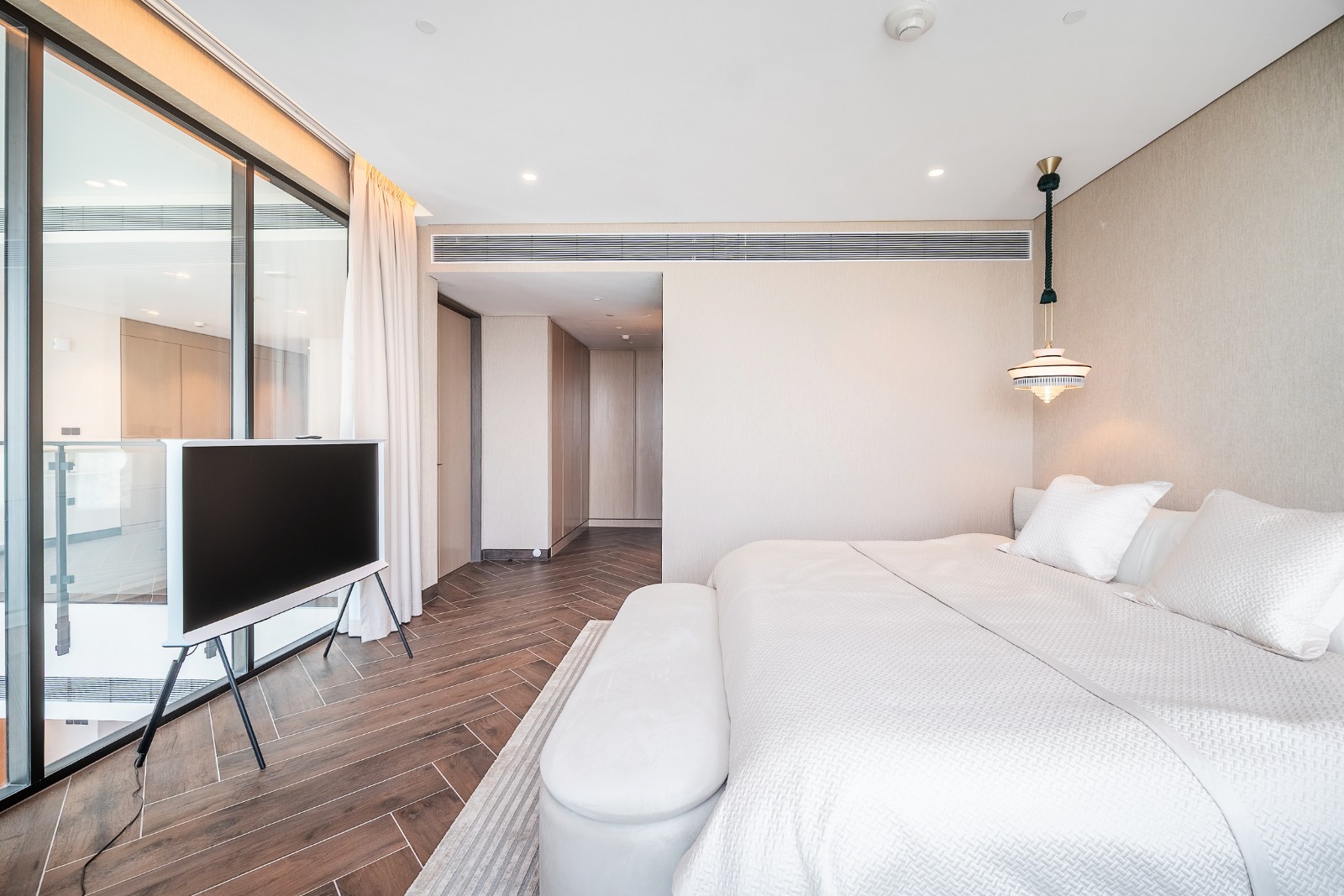 ZA’ABEEL FIRST | 2BR Duplex | Park & Dubai Frame Views Slide Image