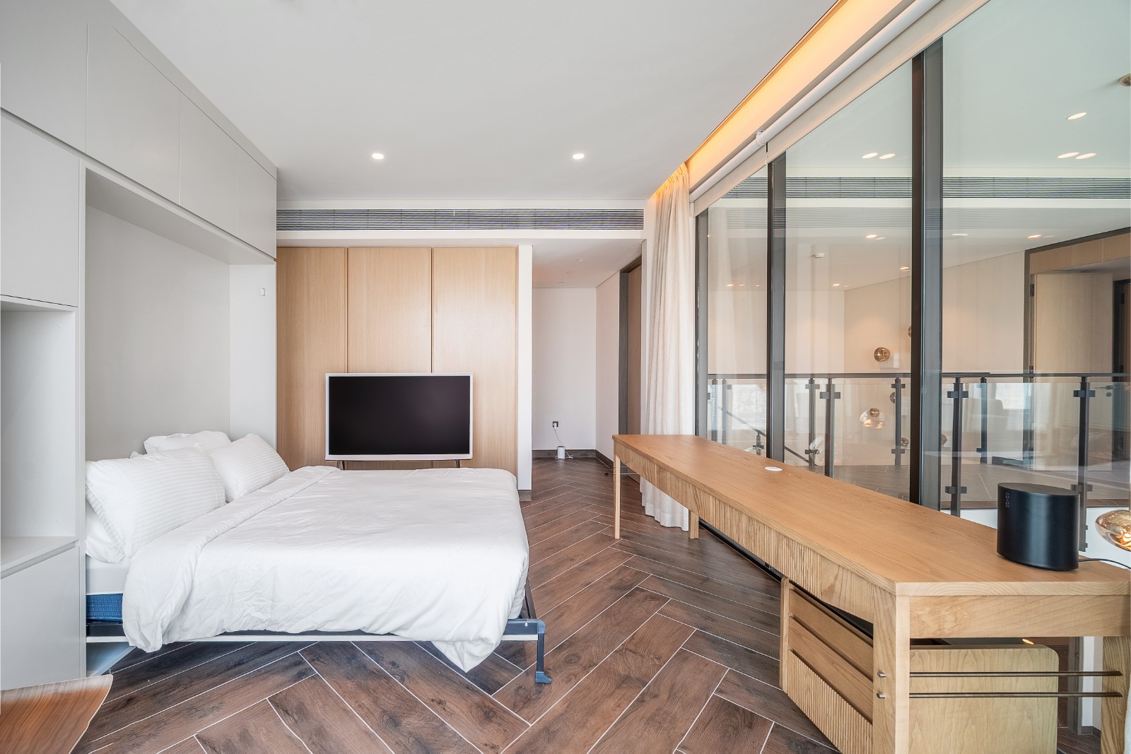 ZA’ABEEL FIRST | 2BR Duplex | Park & Dubai Frame Views Slide Image