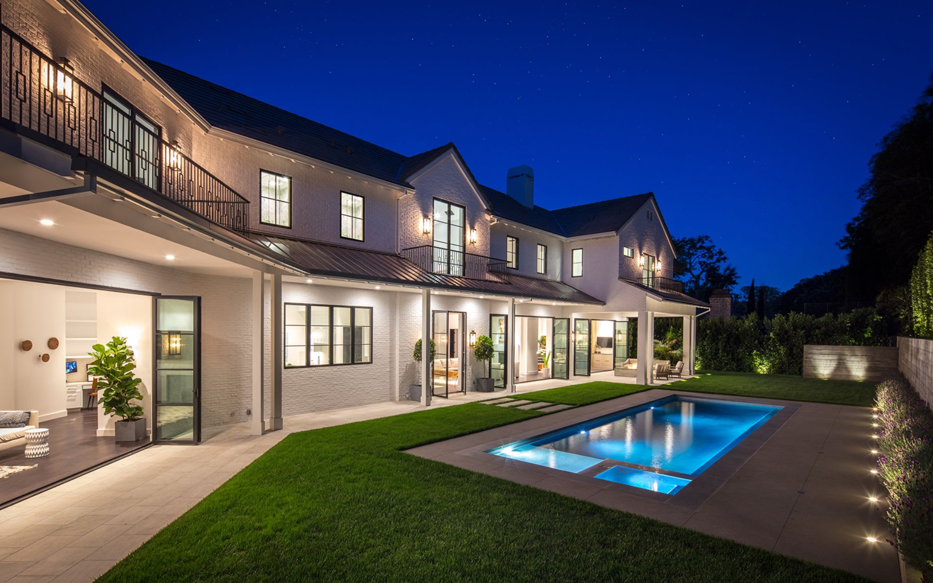 listing-img