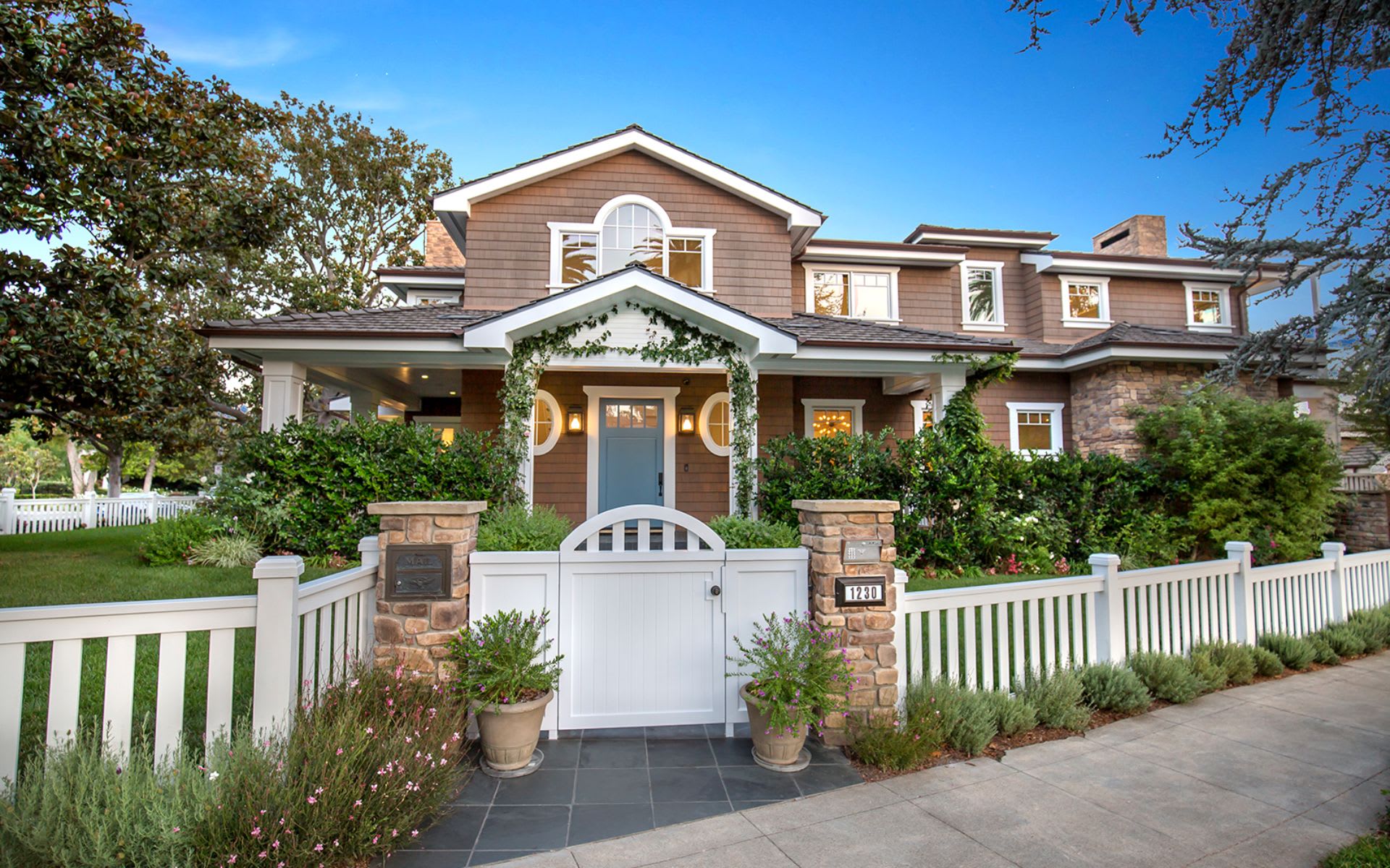 listing-img