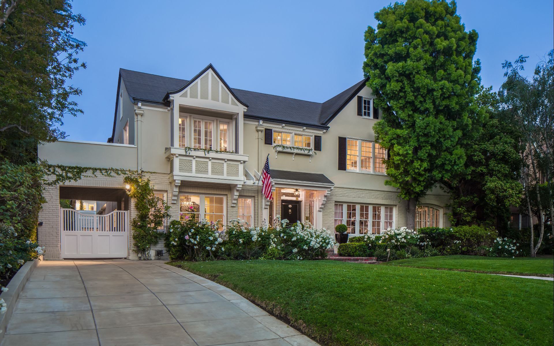 listing-img